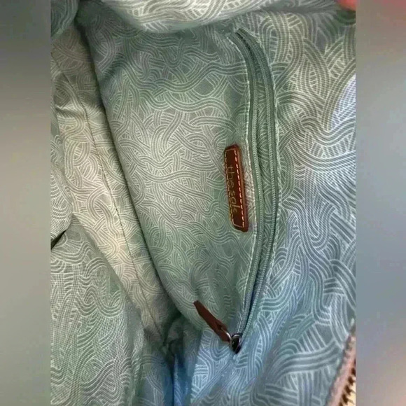 Sak - Picture 2 of 8